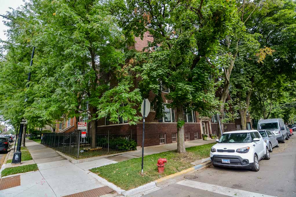 https://chicagocityflats.com/pics/1084-A.jpg?timestamp=2024-12-03T02:50:03-06:00