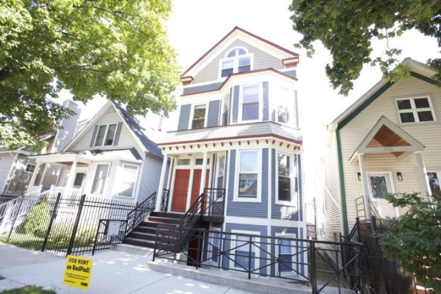 https://chicagocityflats.com/pics/15894-A.jpg?timestamp=2024-12-03T02:50:05-06:00