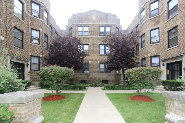 https://chicagocityflats.com/pics/17903-A.jpg?timestamp=2024-12-03T02:50:02-06:00