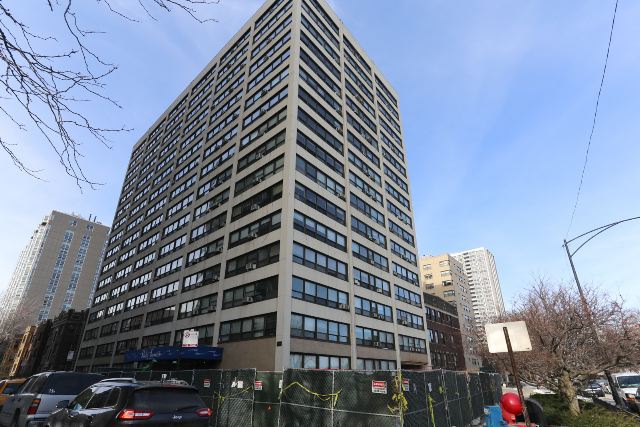 https://chicagocityflats.com/pics/22442-A.jpg?timestamp=2024-12-03T02:50:08-06:00