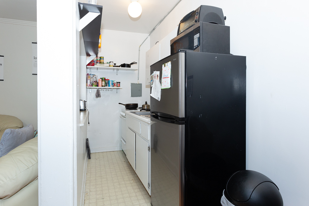 https://chicagocityflats.com/pics/27665-B.jpg?timestamp=2024-12-03T02:50:10-06:00