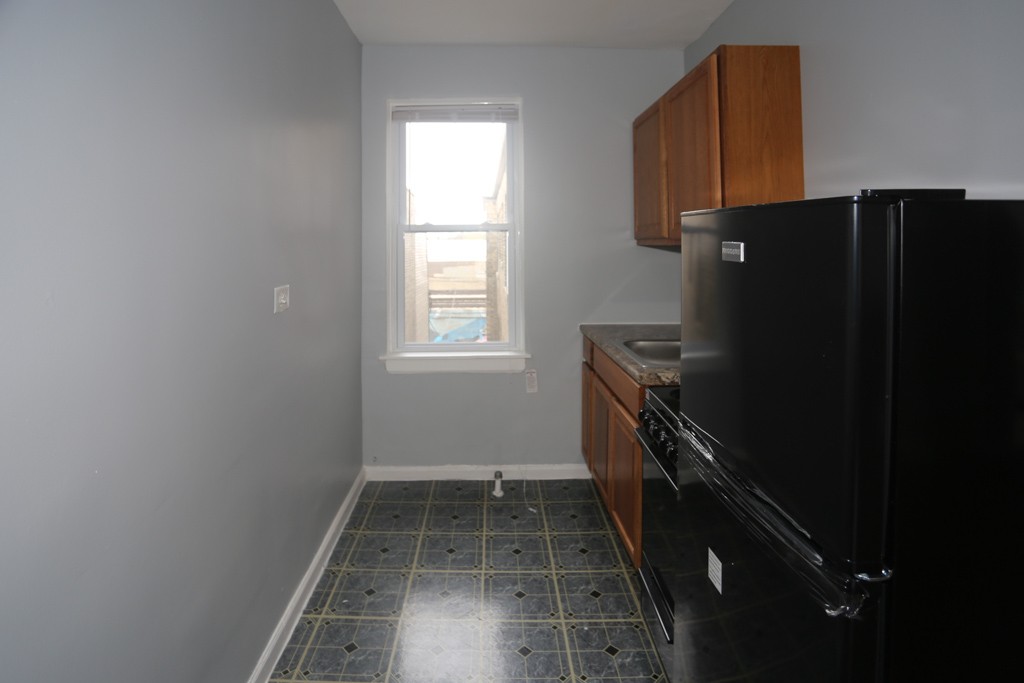 https://chicagocityflats.com/pics/28206-C.jpg?timestamp=2024-12-03T02:50:02-06:00