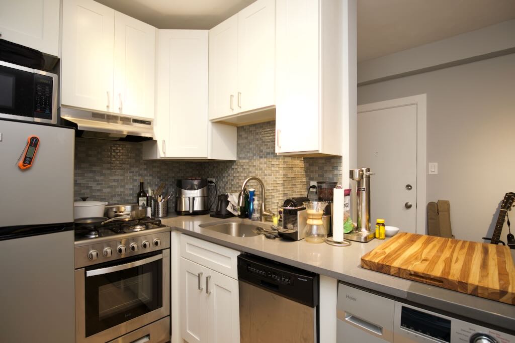 https://chicagocityflats.com/pics/29762-D.jpg?timestamp=2024-12-03T02:50:11-06:00