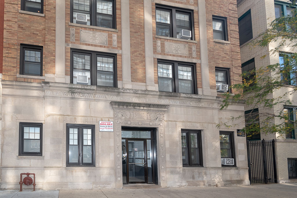 https://chicagocityflats.com/pics/30019-A.jpg?timestamp=2024-12-03T02:50:11-06:00