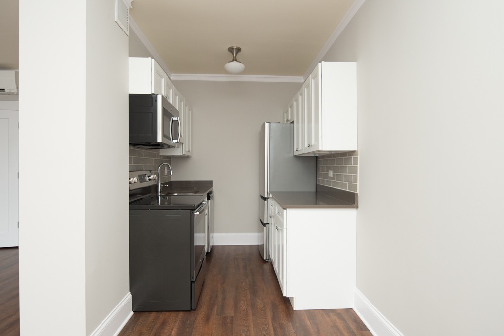 https://chicagocityflats.com/pics/33107-B.jpg?timestamp=2024-12-03T02:50:13-06:00