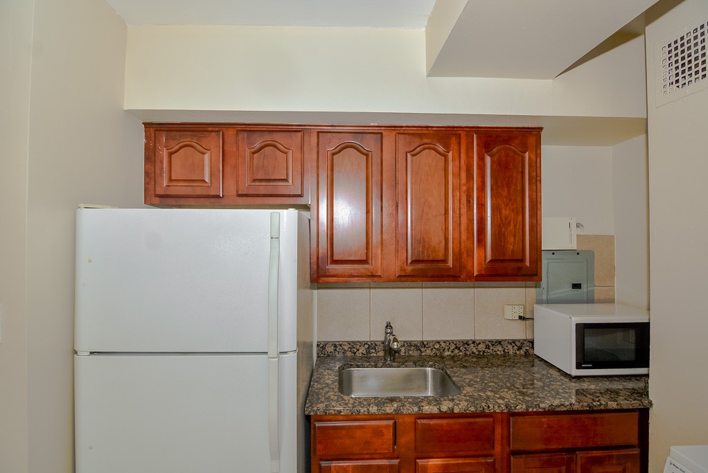 https://chicagocityflats.com/pics/33269-C.jpg?timestamp=2024-12-03T02:50:13-06:00