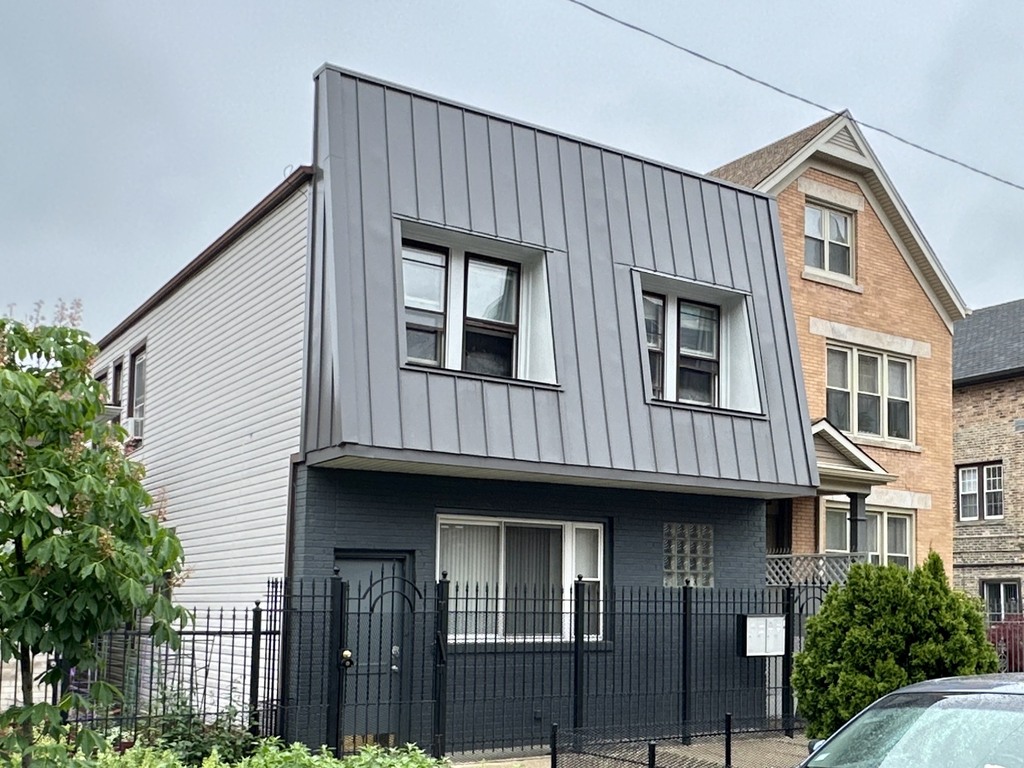 https://chicagocityflats.com/pics/35526-A.jpg?timestamp=2025-06-05T08:21:37-05:00