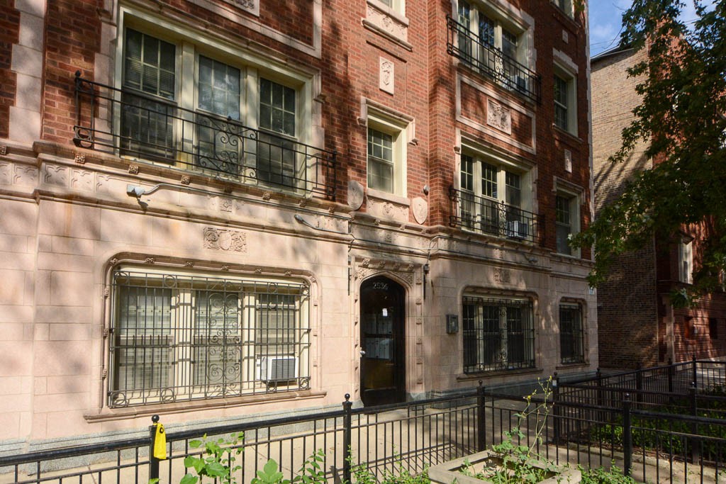 https://chicagocityflats.com/pics/41164-A.jpg?timestamp=2024-12-03T02:50:15-06:00