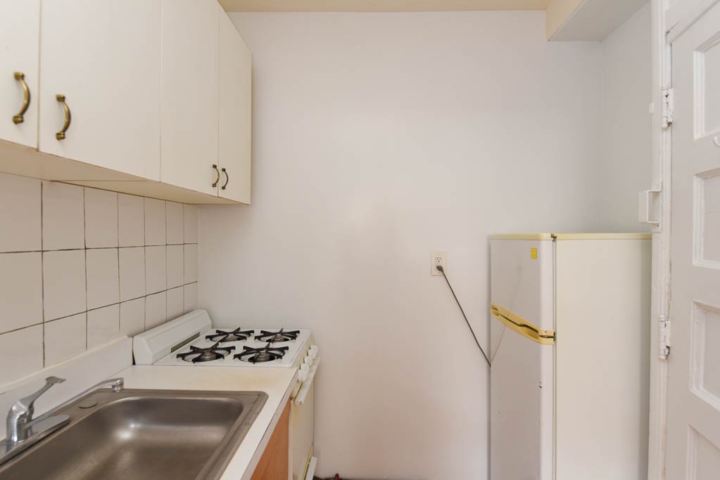 https://chicagocityflats.com/pics/41504-B.jpg?timestamp=2024-12-03T02:50:15-06:00
