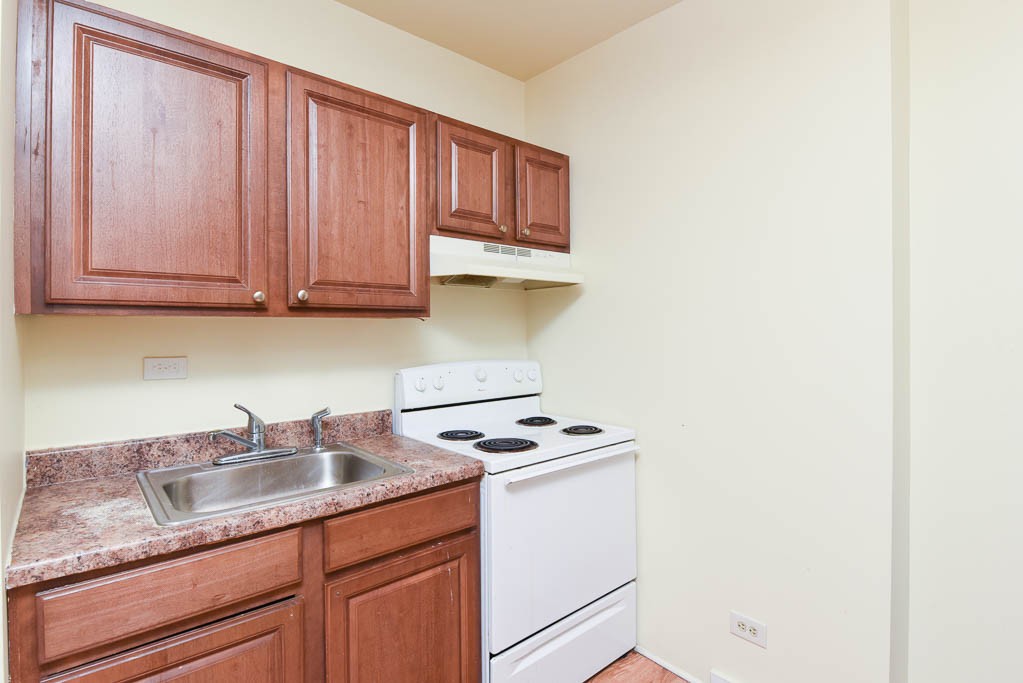 https://chicagocityflats.com/pics/45992-C.jpg?timestamp=2024-12-03T02:50:16-06:00