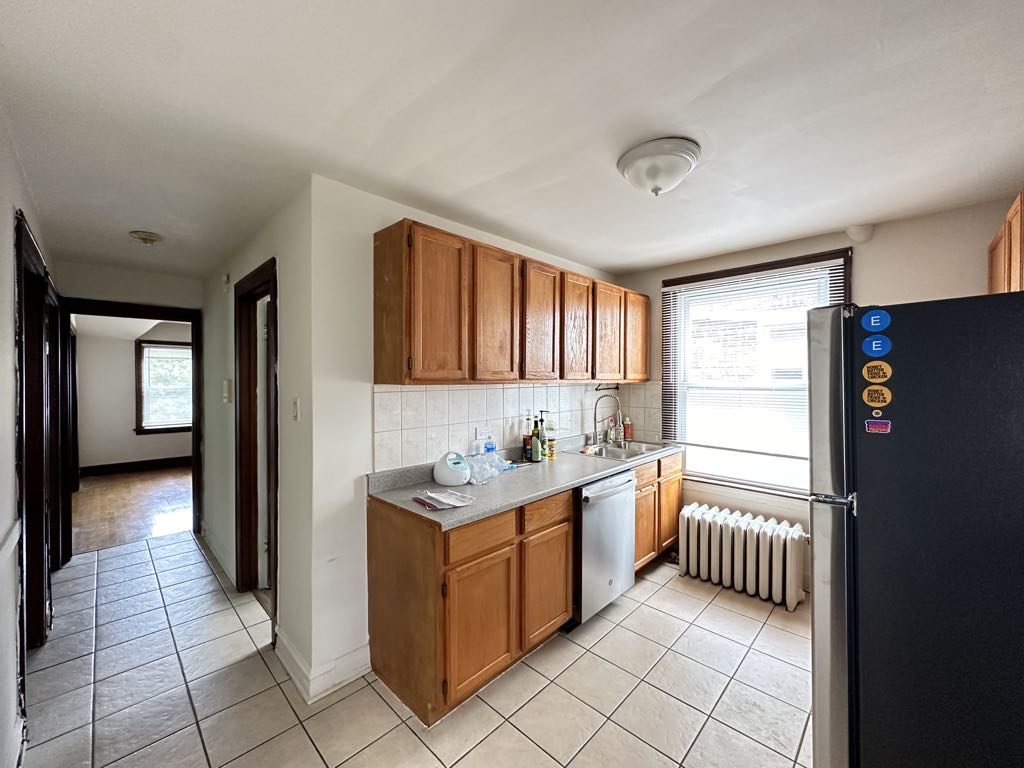 https://chicagocityflats.com/pics/52367-C.jpg?timestamp=2024-12-03T02:50:17-06:00
