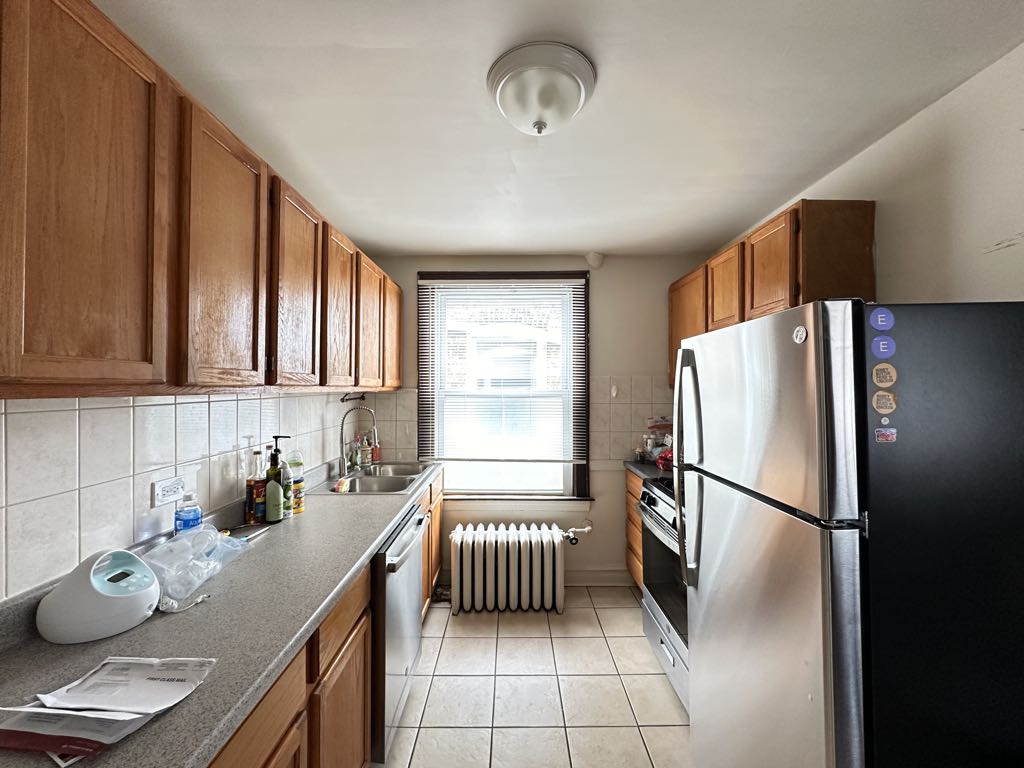 https://chicagocityflats.com/pics/52367-D.jpg?timestamp=2024-12-03T02:50:17-06:00