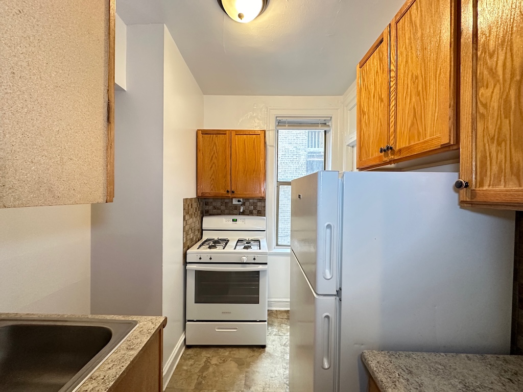 https://chicagocityflats.com/pics/56519-B.jpg?timestamp=2025-03-18T19:05:49-05:00