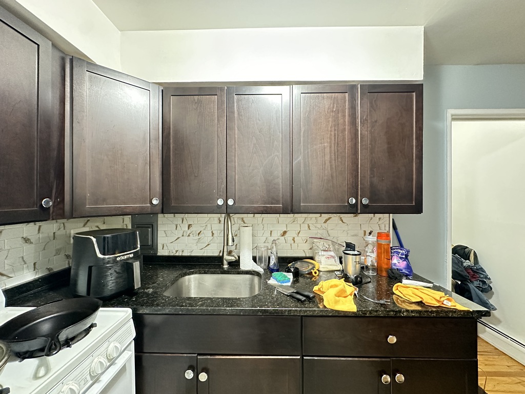 https://chicagocityflats.com/pics/57152-D.jpg?timestamp=2025-05-28T17:41:13-05:00