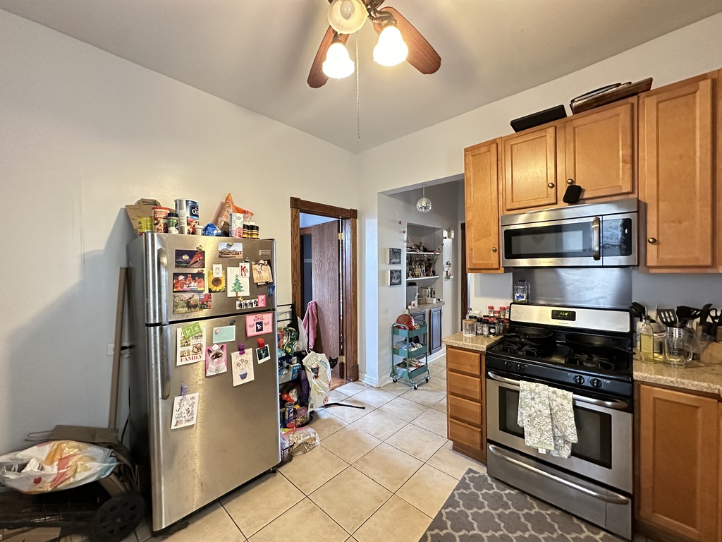 https://chicagocityflats.com/pics/57183-D.jpg?timestamp=2025-05-20T07:34:01-05:00