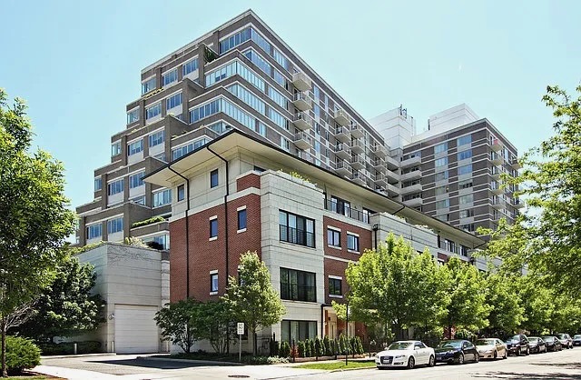 https://chicagocityflats.com/pics/57329-A.jpg?timestamp=2025-06-11T09:28:34-05:00